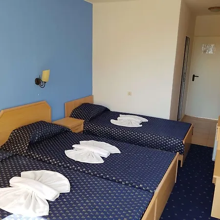 ホテル Continental Blu