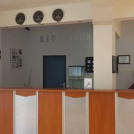 Continental Blu Хотел 2*